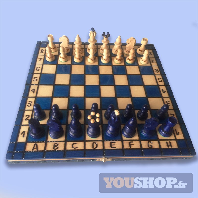 JEU D'ECHECS COULEUR BLEU